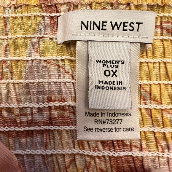 NINE West twist front blouse yellow multi color size 0X - Picture 7 of 10
